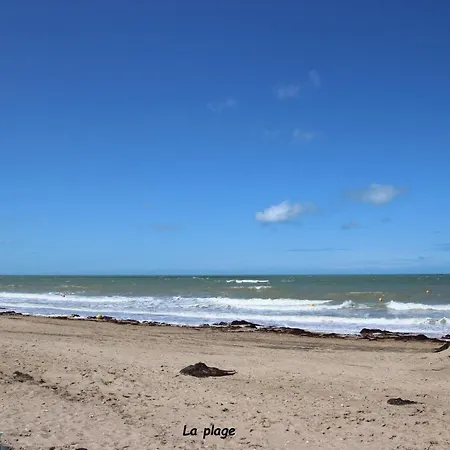 Cote Fleurie - Franceville Plage - Anna Merville-Franceville-Plage